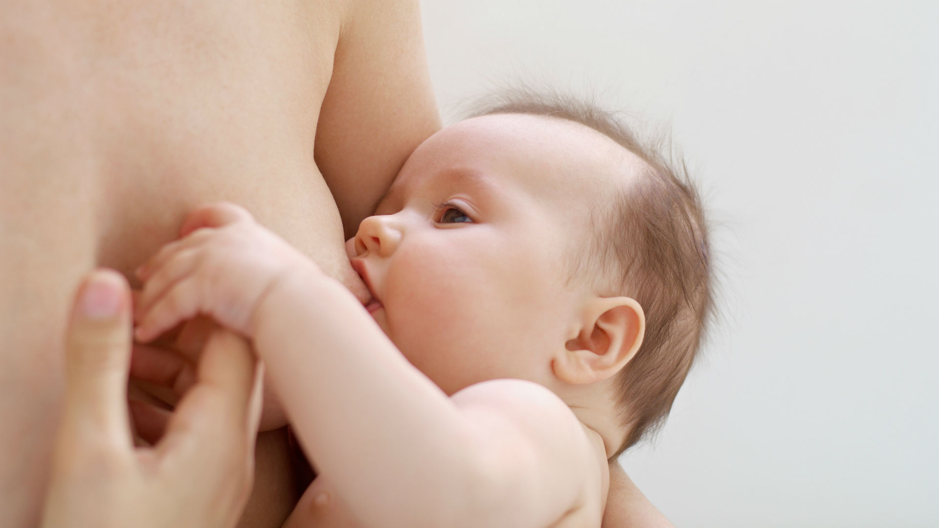 masajes para bebés estreñidos 